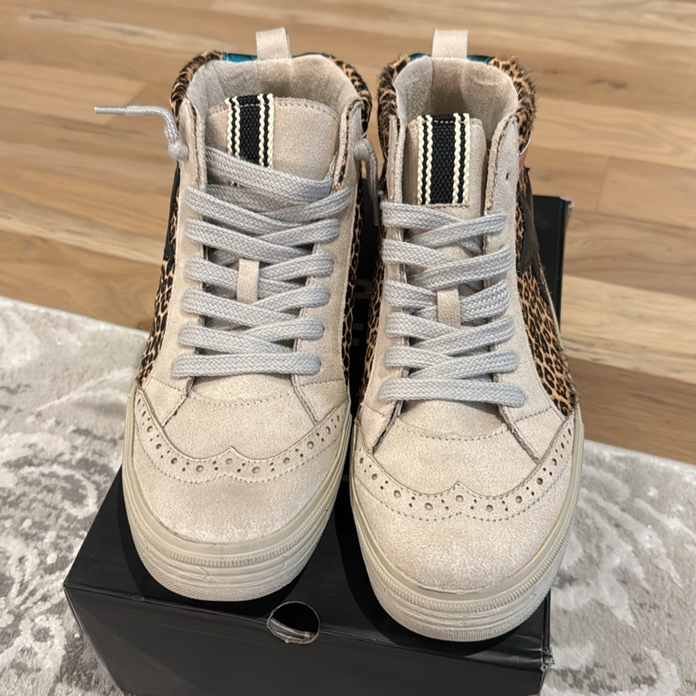 New Women’s size 9 leopard print high tops brand new leather - Picture 5 of 6